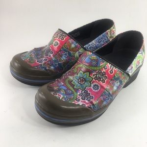 Dansko Flower Design Clogs Vegan Women’s Size 9.5